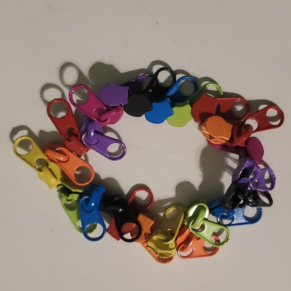 Fashion rainbow 🌈 zipper strech bracelet